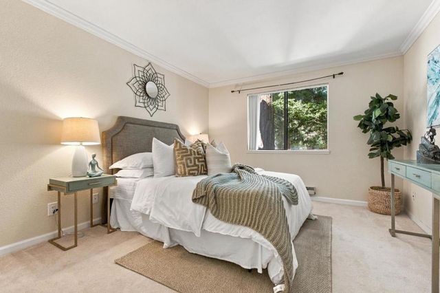 2250 Monroe Street 264, Santa Clara, CA 95050
