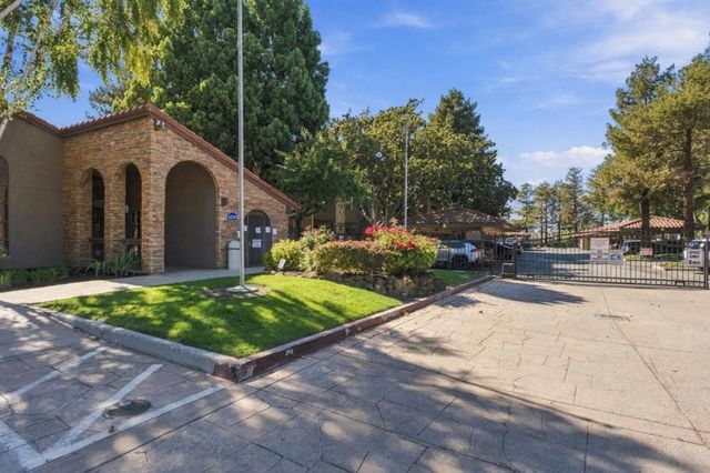 2250 Monroe Street 264, Santa Clara, CA 95050