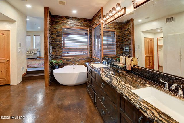 11670 E Miles Street, Tucson, AZ 85748