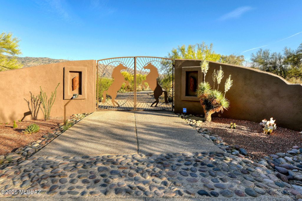 11670 E Miles Street, Tucson, AZ 85748