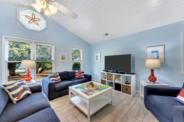 4005 Cameron Boulevard, Isle Of Palms, SC 29451