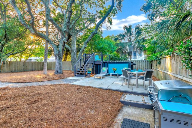 4005 Cameron Boulevard, Isle Of Palms, SC 29451