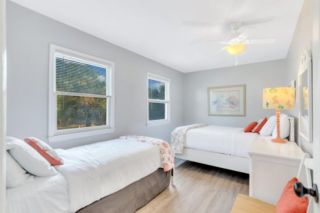 4005 Cameron Boulevard, Isle Of Palms, SC 29451
