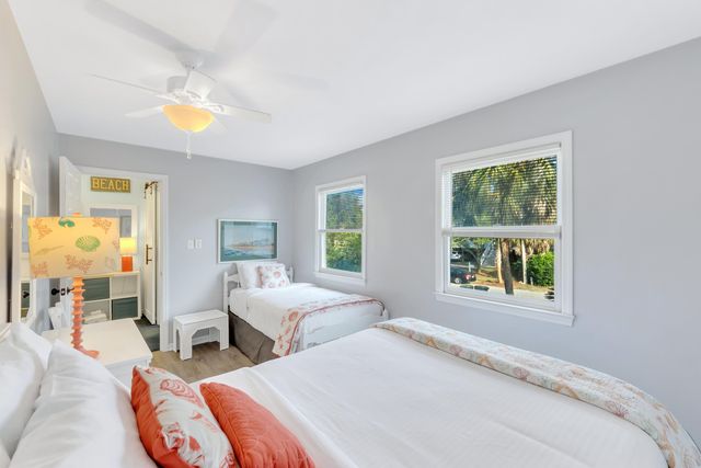 4005 Cameron Boulevard, Isle Of Palms, SC 29451