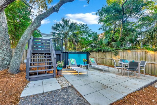 4005 Cameron Boulevard, Isle Of Palms, SC 29451