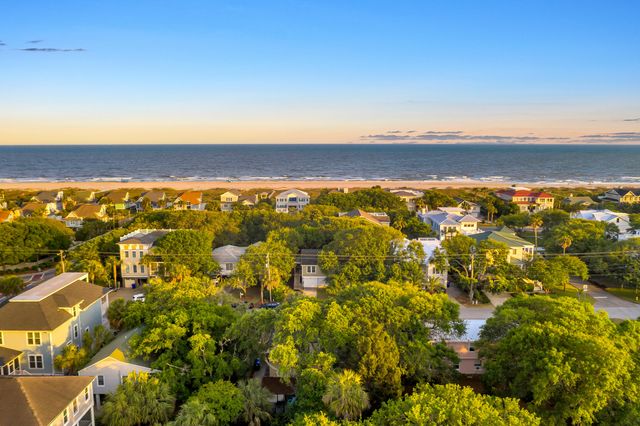 4005 Cameron Boulevard, Isle Of Palms, SC 29451