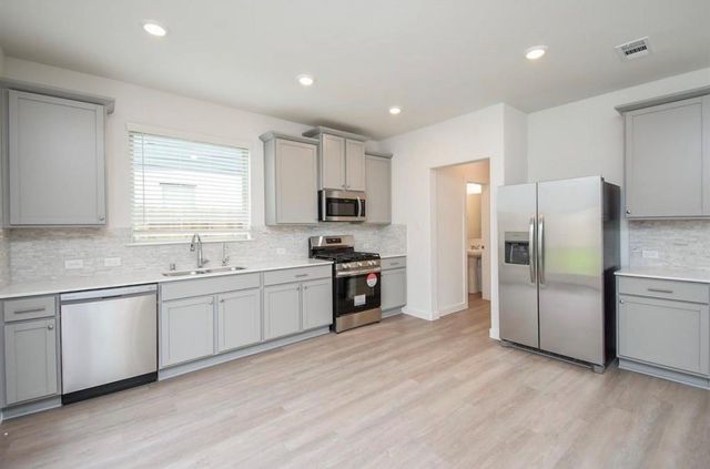 17231 Walden Lake Lane, Hockley, TX 77447