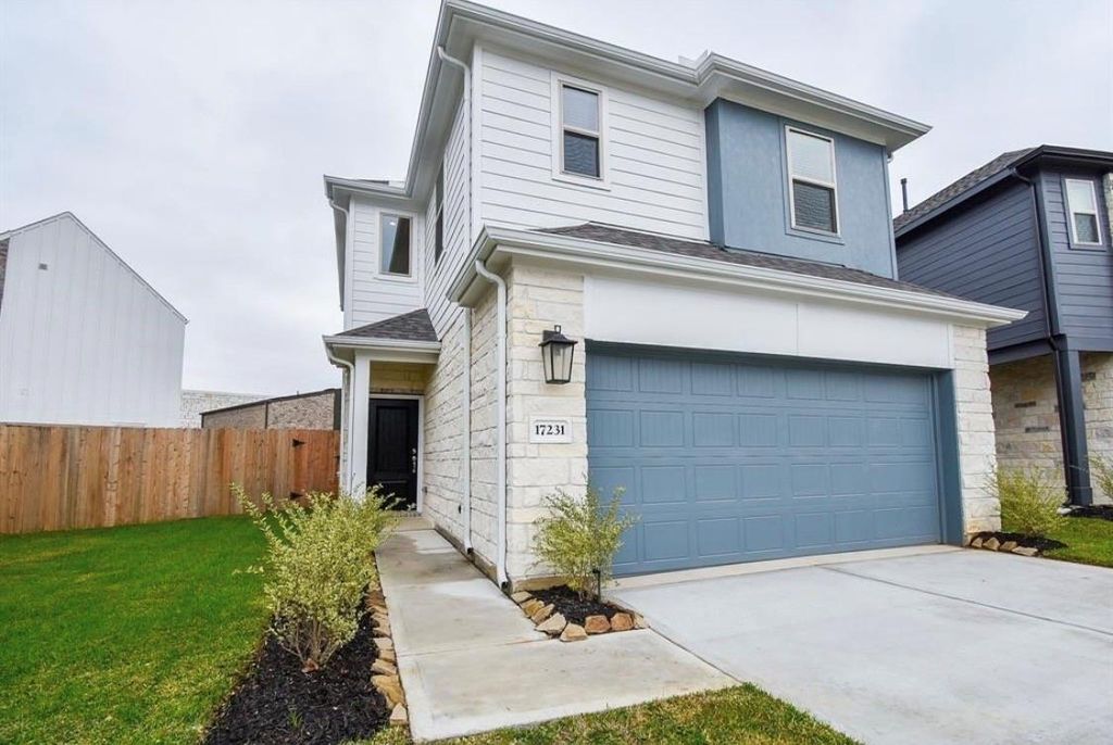 17231 Walden Lake Lane, Hockley, TX 77447