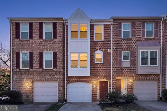 104 S WISE ST, Arlington, VA 22204