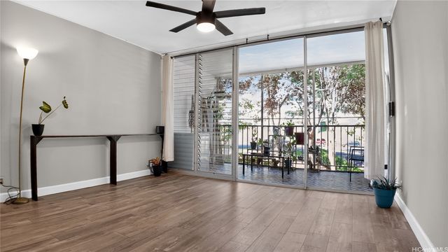95-273 Waikalani Drive D306, Mililani, HI 96789