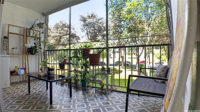 95-273 Waikalani Drive D306, Mililani, HI 96789