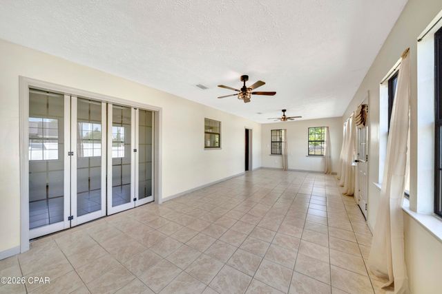 1401 Mississippi Avenue, Lynn Haven, FL 32444
