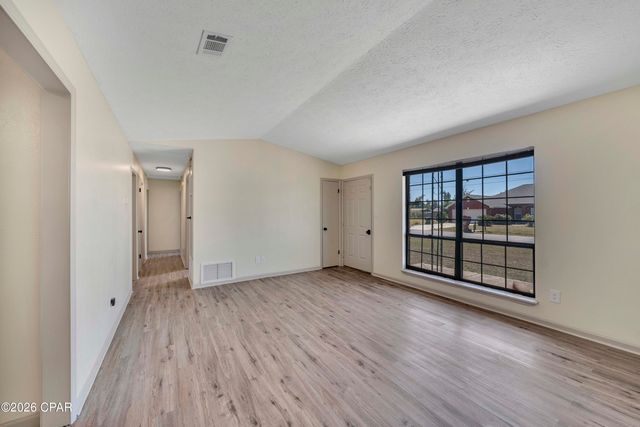1401 Mississippi Avenue, Lynn Haven, FL 32444