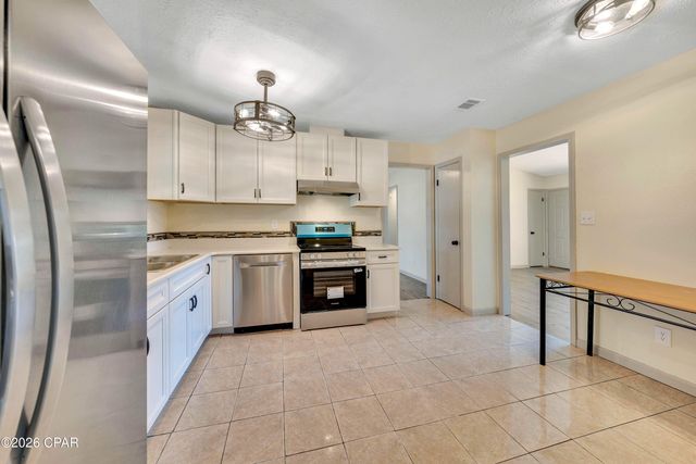 1401 Mississippi Avenue, Lynn Haven, FL 32444