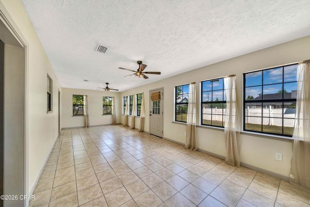 1401 Mississippi Avenue, Lynn Haven, FL 32444
