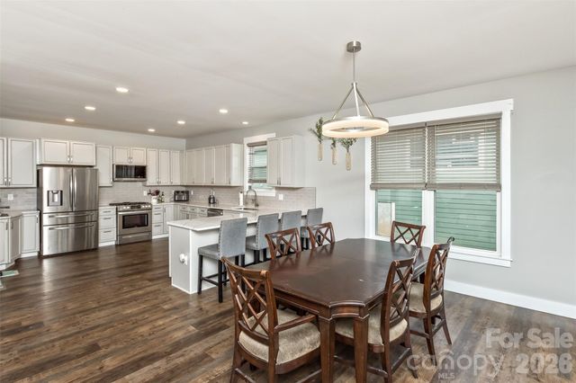 46 Carden Drive 10, Weaverville, NC 28787