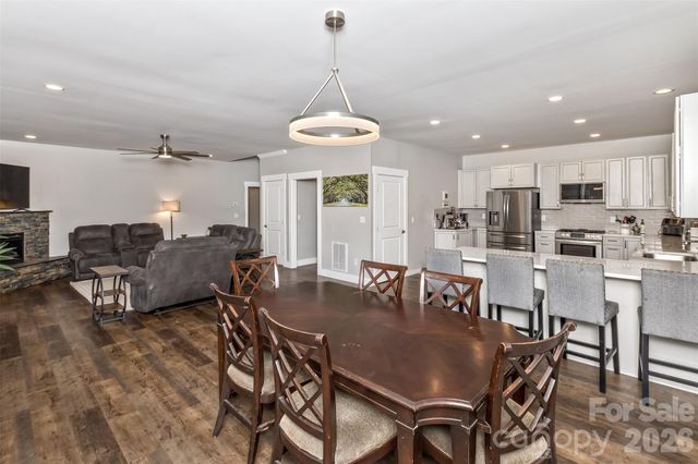 46 Carden Drive 10, Weaverville, NC 28787