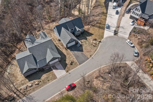 46 Carden Drive 10, Weaverville, NC 28787