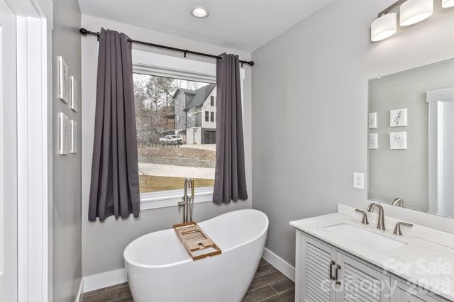 46 Carden Drive 10, Weaverville, NC 28787