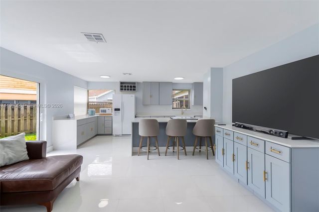 10020 SW 223rd Ln, Cutler Bay, FL 33190