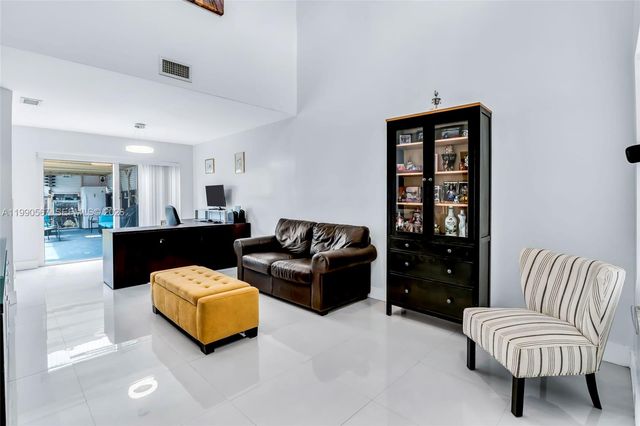 10020 SW 223rd Ln, Cutler Bay, FL 33190