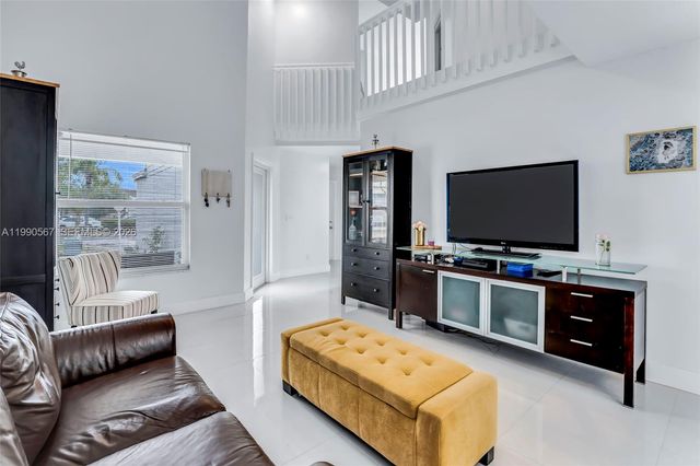 10020 SW 223rd Ln, Cutler Bay, FL 33190