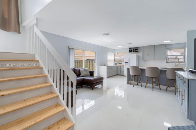 10020 SW 223rd Ln, Cutler Bay, FL 33190