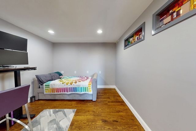 121-123 Beach St 801, Boston, MA 02111