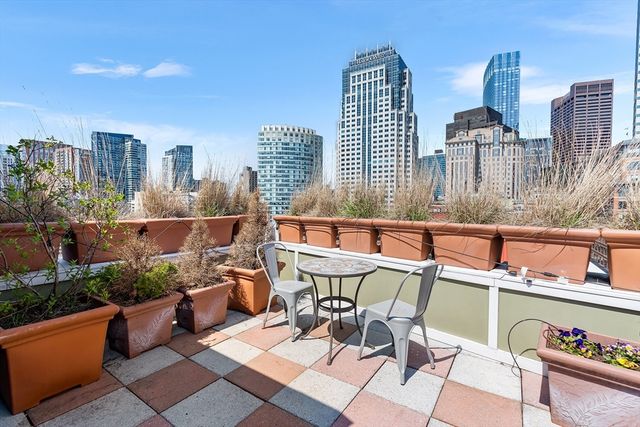 121-123 Beach St 801, Boston, MA 02111