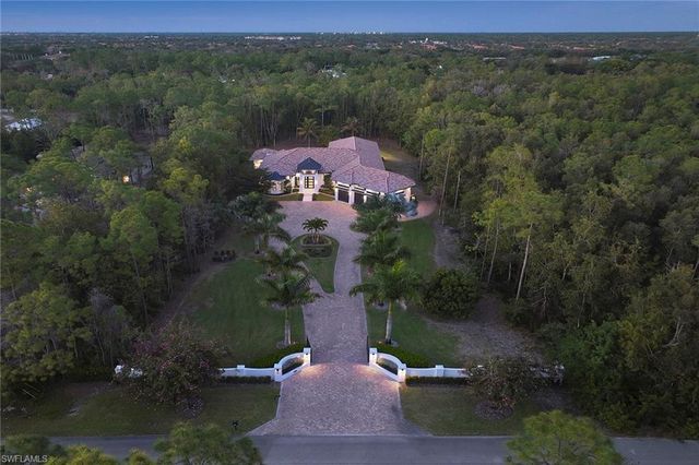 6771 Hunters RD, Naples, FL 34109