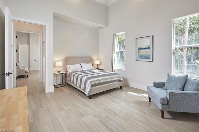 6771 Hunters RD, Naples, FL 34109