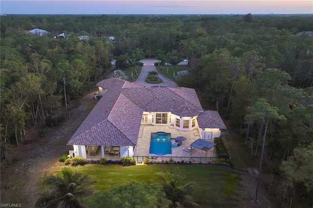 6771 Hunters RD, Naples, FL 34109