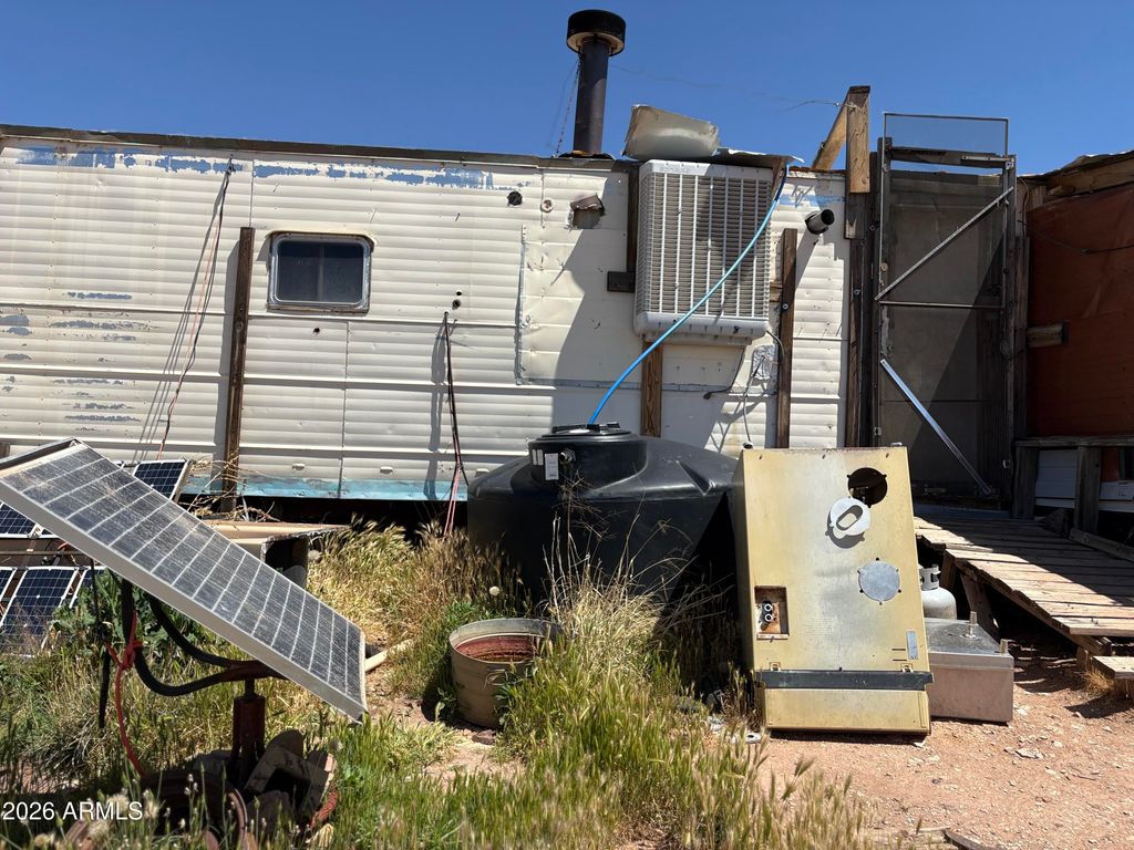 Image 4 of property listing at 156 N9046 --, Concho, AZ 85924