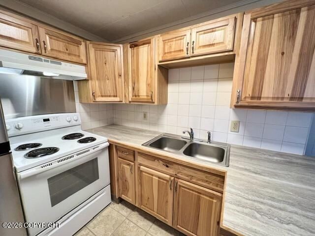 2204 W Northern Lights Boulevard, Anchorage, AK 99517