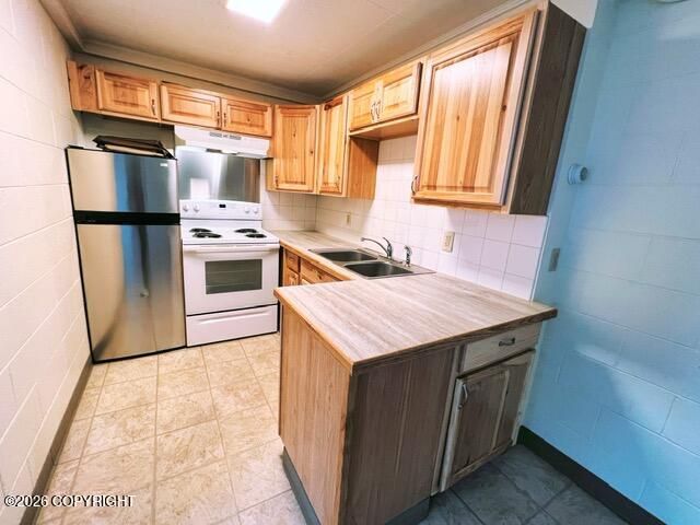 2204 W Northern Lights Boulevard, Anchorage, AK 99517