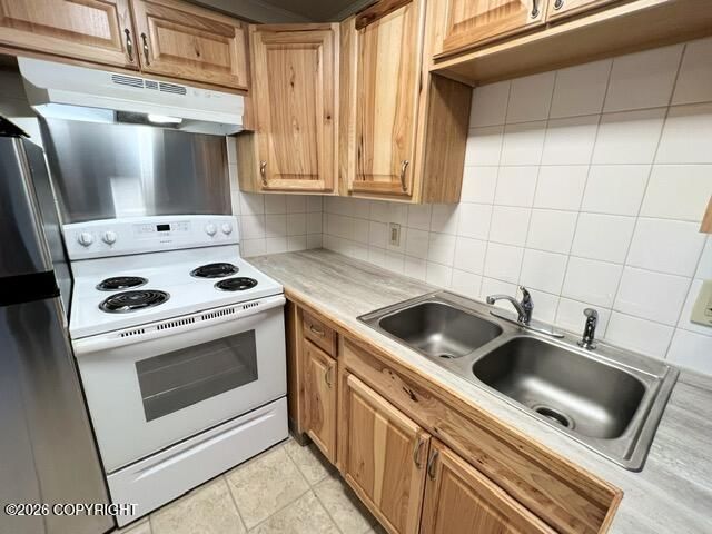 2204 W Northern Lights Boulevard, Anchorage, AK 99517