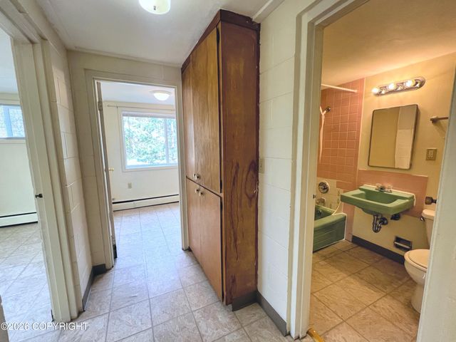 2204 W Northern Lights Boulevard, Anchorage, AK 99517