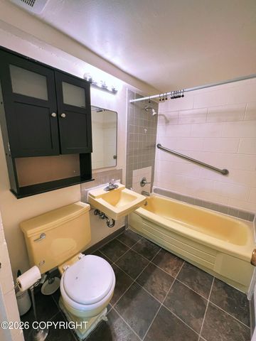 2204 W Northern Lights Boulevard, Anchorage, AK 99517