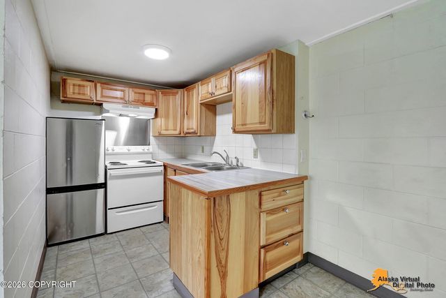 2204 W Northern Lights Boulevard, Anchorage, AK 99517