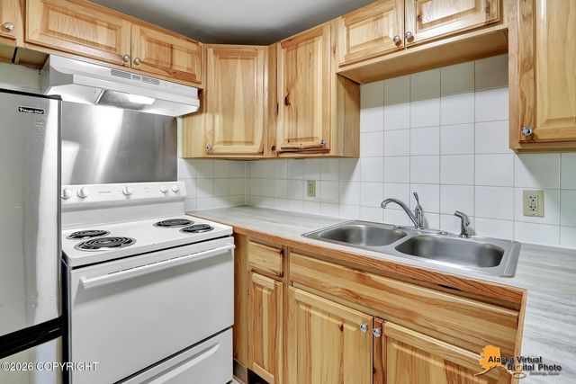 2204 W Northern Lights Boulevard, Anchorage, AK 99517