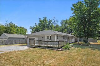 224 Grace Street, Tonganoxie, KS 66086