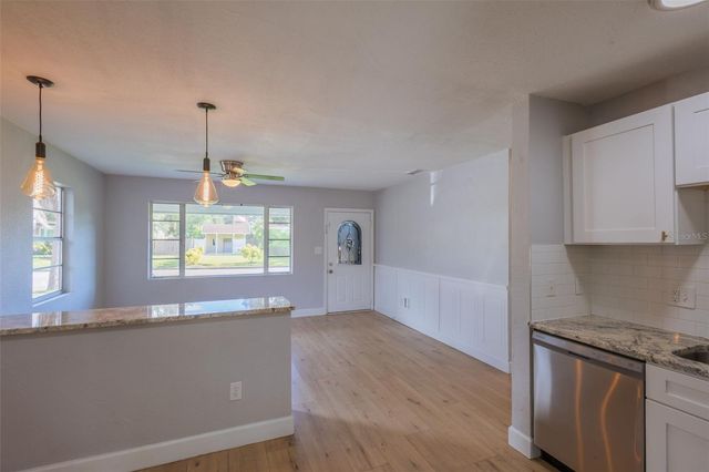 5131 13TH AVENUE N, St Petersburg, FL 33710