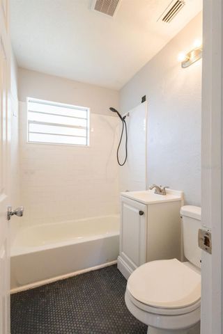 5131 13TH AVENUE N, St Petersburg, FL 33710