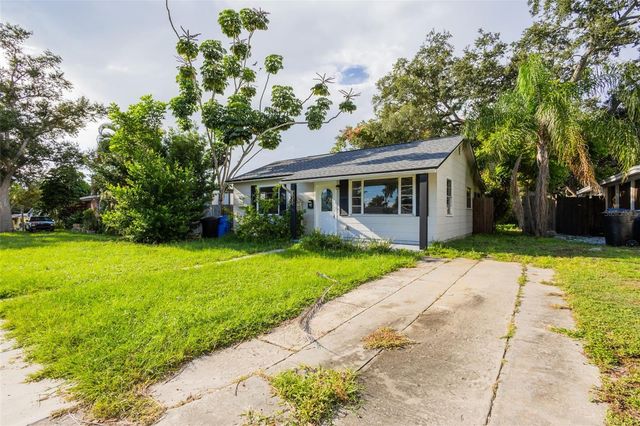 5131 13TH AVENUE N, St Petersburg, FL 33710