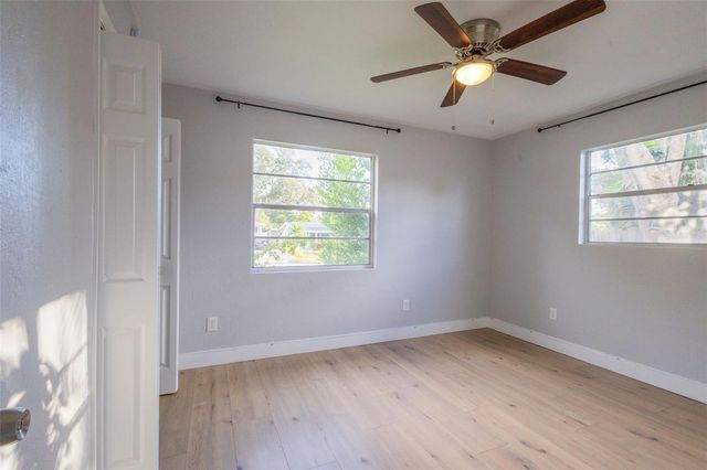 5131 13TH AVENUE N, St Petersburg, FL 33710