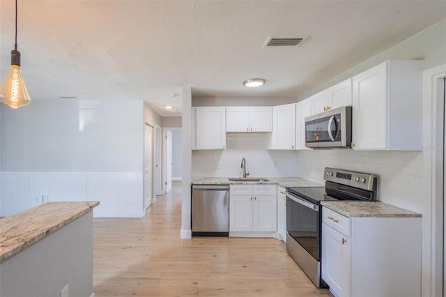 5131 13TH AVENUE N, St Petersburg, FL 33710