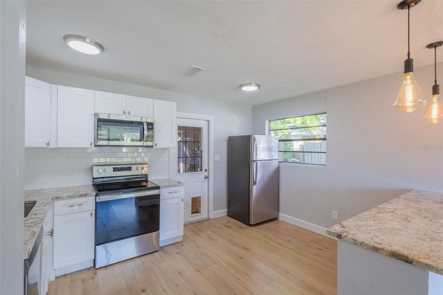 5131 13TH AVENUE N, St Petersburg, FL 33710
