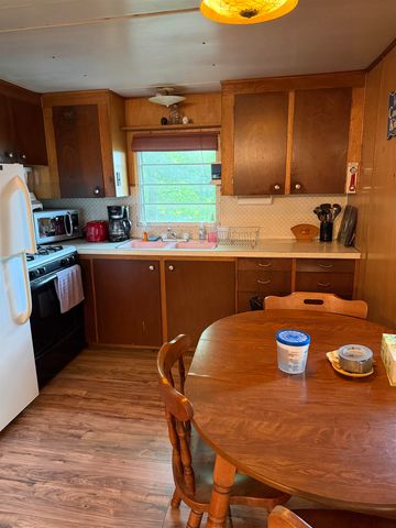 21 Hollow Lane, Gilford, NH 03249