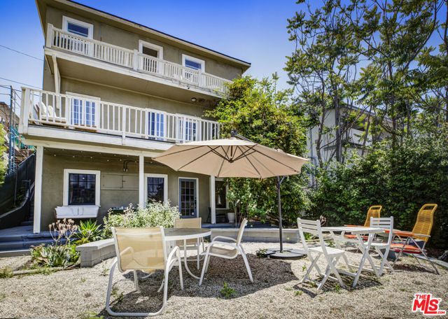 1120 W Edgeware Road, Los Angeles, CA 90026
