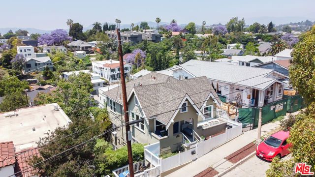 1120 W Edgeware Road, Los Angeles, CA 90026